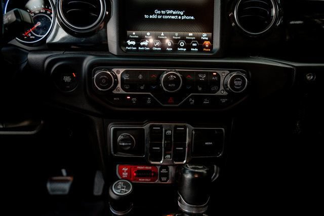 Used 2023 Jeep Wrangler Unlimited Rubicon 392 w/ Dual Top Group AWD/4WD image 30