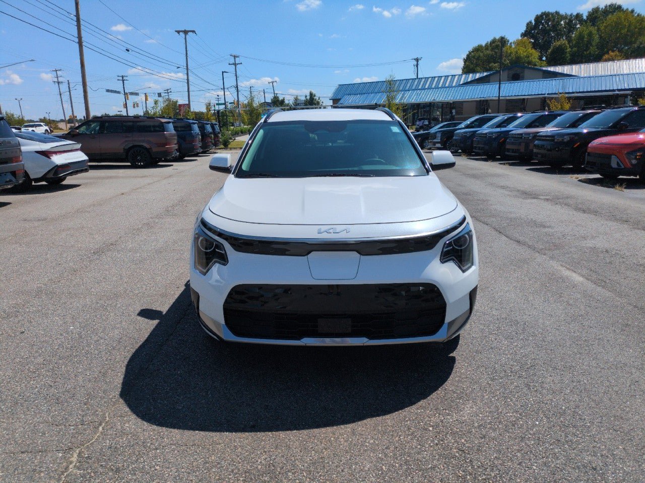 New 2026 Kia Niro Wind FWD image 2