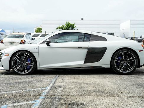 Used 2023 Audi R8 V10 performance AWD/4WD image 3