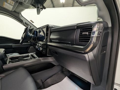 Used 2024 Ford F250 Lariat image 25