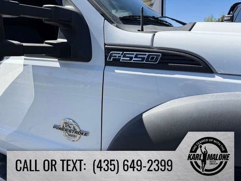 Used 2016 Ford F550 4x4 Crew Cab Super Duty w/ Power Equipment Group image 10
