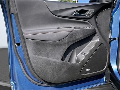 Used 2024 Chevrolet Equinox RS w/ RS Leather Package AWD/4WD image 19