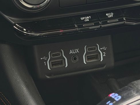 Used 2021 Dodge Durango R/T w/ Trailer Tow Group IV AWD/4WD image 16