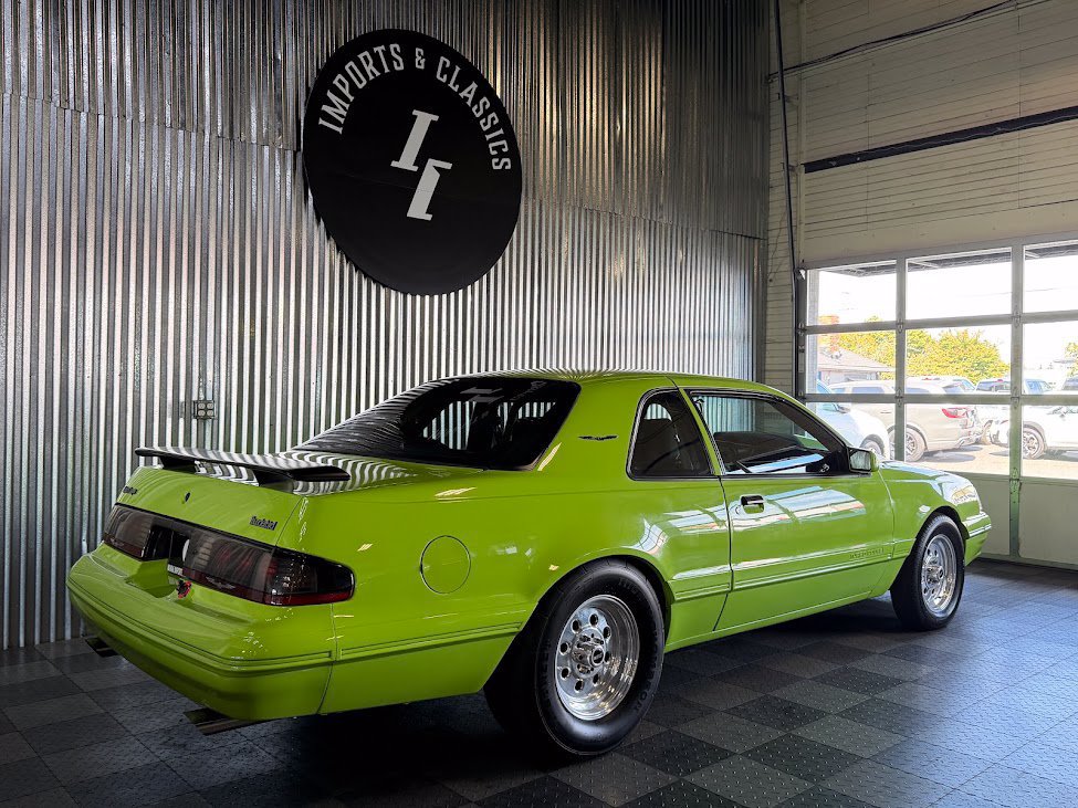 Used 1987 Ford Thunderbird RWD image 4