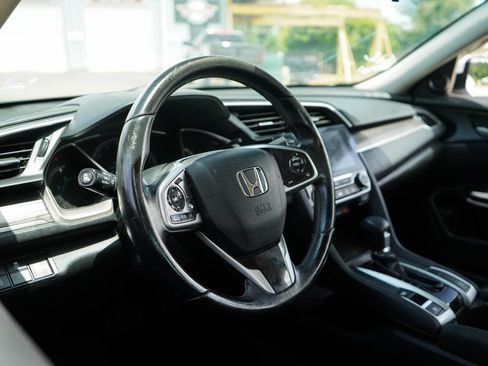 Used 2021 Honda Civic EX image 6