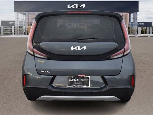 New 2025 Kia Soul LX w/ LX Technology Package image 4