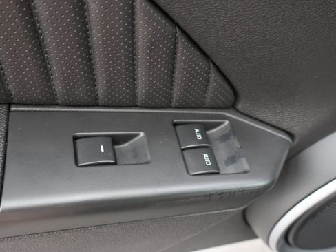 Used 2014 Ford Mustang Shelby GT500 RWD image 34