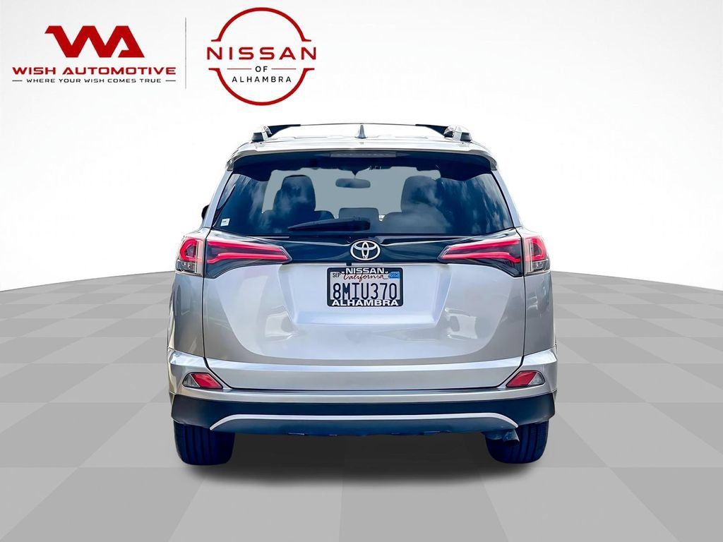 Used 2016 Toyota RAV4 SE FWD image 8