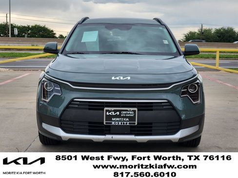 Certified 2023 Kia Niro EX FWD image 2
