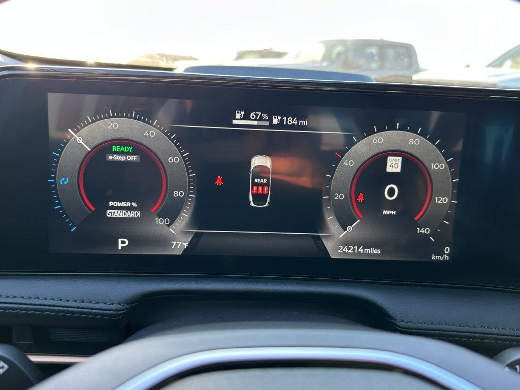 Used 2024 Nissan Ariya AWD image 27