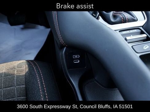 Used 2025 Honda HR-V Sport image 16