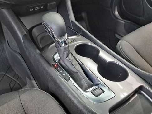 Used 2025 Chevrolet Malibu LS FWD image 18