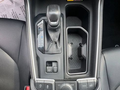 Used 2025 Toyota Grand Highlander AWD image 25