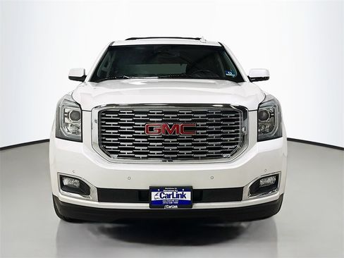 Used 2020 GMC Yukon Denali w/ Denali Ultimate Package image 2