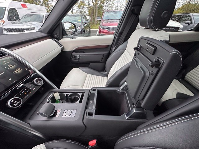 Used 2023 Land Rover Discovery S R-Dynamic AWD/4WD image 27