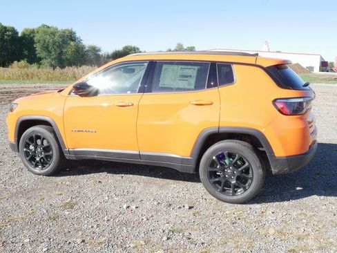 New 2026 Jeep Compass Latitude image 6