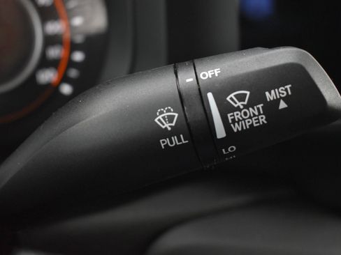 Used 2025 Jeep Gladiator Rubicon w/ Convenience Group image 22