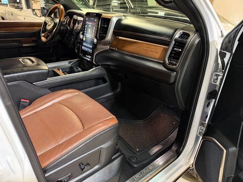 Used 2019 RAM 2500 Limited AWD/4WD image 20