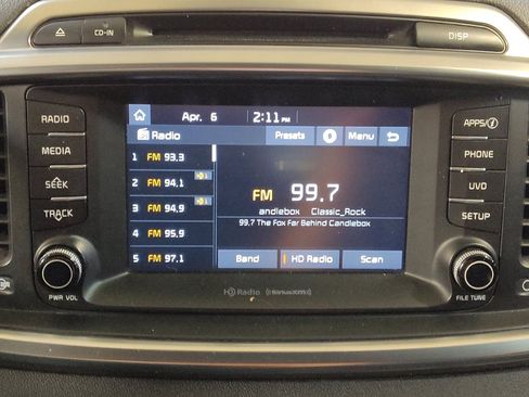 Used 2018 Kia Sorento EX image 25