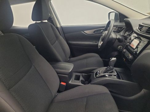 Used 2018 Nissan Rogue Sport S AWD/4WD image 21