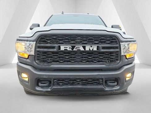 Used 2022 RAM 2500 Tradesman AWD/4WD image 2