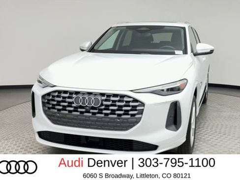 Used 2025 Audi Q5 Premium Plus w/ Premium Plus AWD/4WD image 7