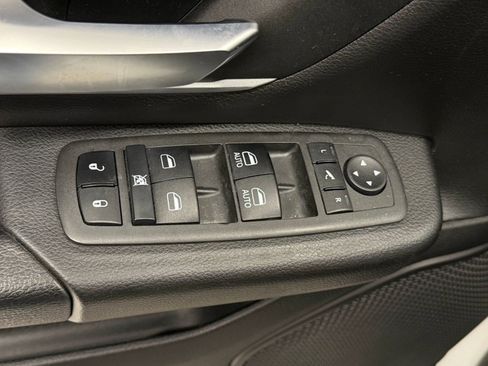 Used 2022 RAM 1500 Big Horn AWD/4WD image 20