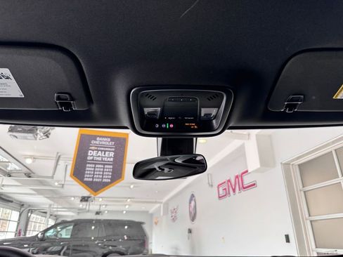 Certified 2023 Chevrolet Traverse LT w/ LPO, Floor Liner Package image 24