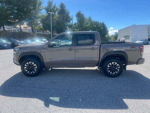 Used 2024 Nissan Frontier PRO-4X w/ Off-Road Protection Package image 2