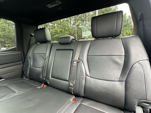 Used 2023 Toyota Tundra Platinum AWD/4WD image 10