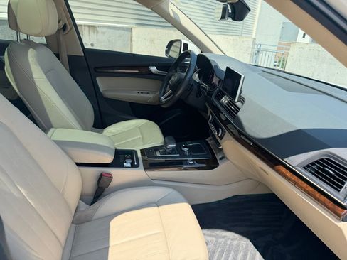 Used 2018 Audi Q5 2.0T Premium Plus AWD/4WD image 32