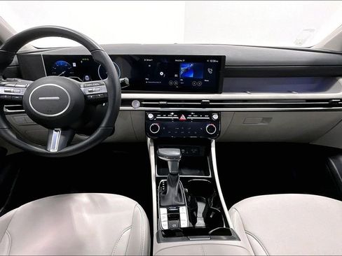 Used 2025 Hyundai Tucson SEL image 18