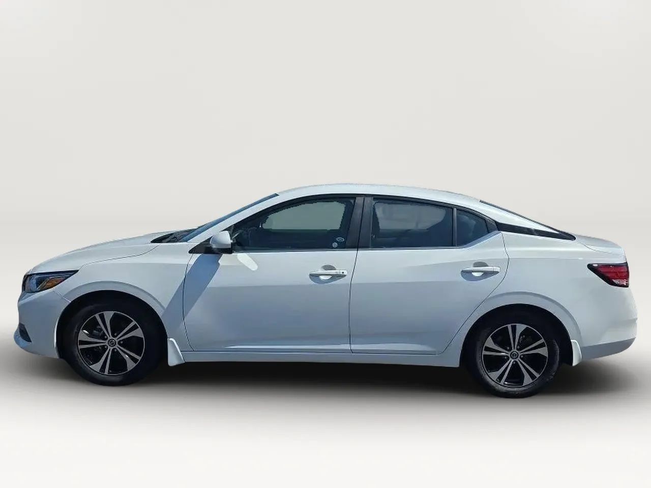 Used 2023 Nissan Sentra SV w/ All-Weather Package FWD image 5