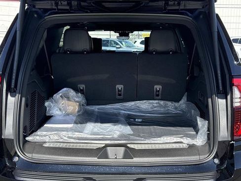 New 2026 GMC Yukon XL Denali Ultimate image 9