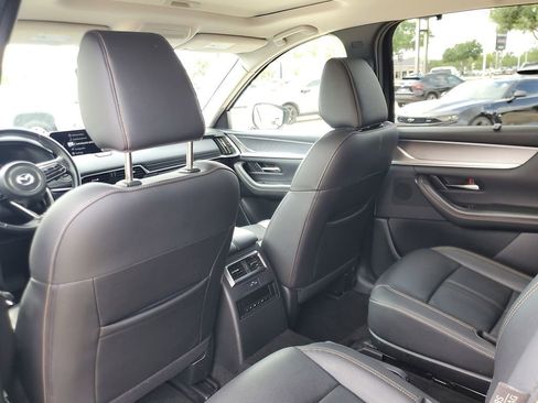 Used 2025 MAZDA CX-90 3.3 Turbo w/ Preferred Package image 13