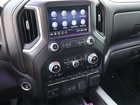 Used 2021 GMC Sierra 1500 AT4 w/ AT4 Premium Package AWD/4WD image 7