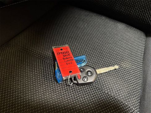 Used 2015 Subaru Crosstrek 2.0i Premium w/ Moonroof Package image 32