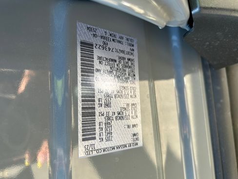 Used 2026 Nissan Rogue SV FWD image 39