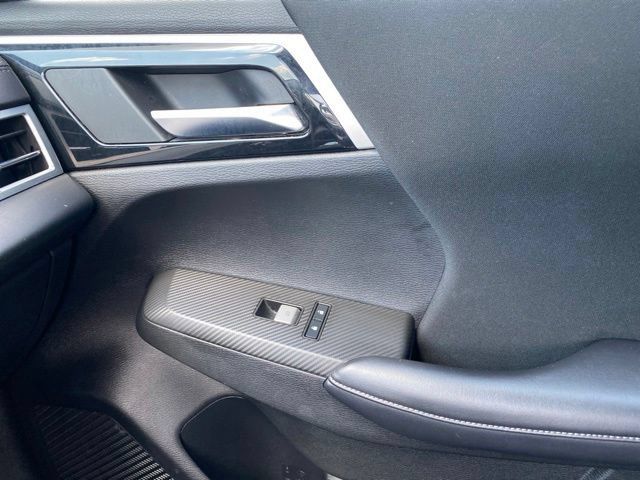 Used 2024 Mitsubishi Outlander ES AWD/4WD image 20