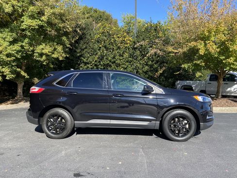 Used 2024 Ford Edge SEL image 10