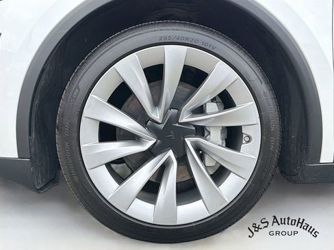 Used 2026 Tesla Model Y Long Range AWD/4WD image 39