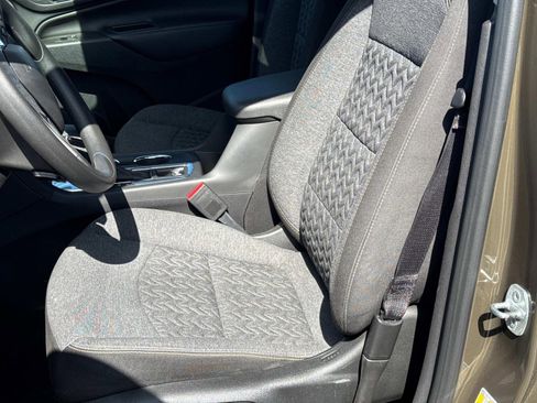 Used 2023 Chevrolet Equinox LT FWD image 22