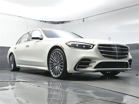 Used 2021 Mercedes-Benz S 580 4MATIC Sedan image 31