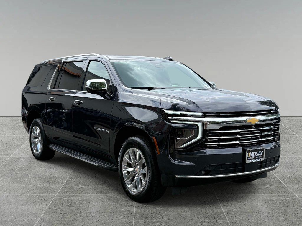 Used 2026 Chevrolet Suburban Premier AWD/4WD image 9