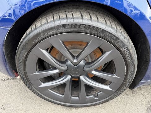 Used 2022 Tesla Model S AWD/4WD image 21