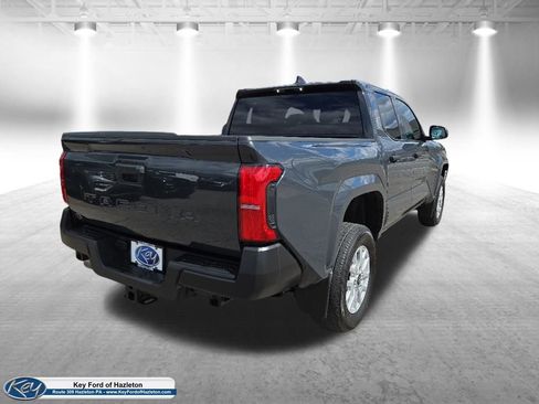 Used 2024 Toyota Tacoma SR RWD image 11