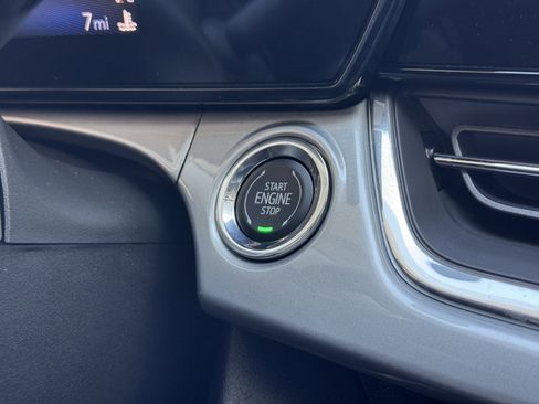 New 2025 Chevrolet Trax LT w/ Driver Confidence Package image 22