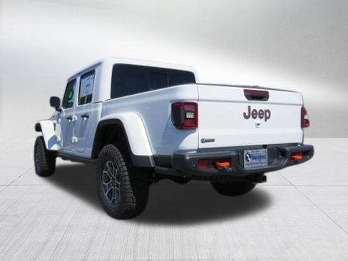 New 2025 Jeep Gladiator Mojave image 6