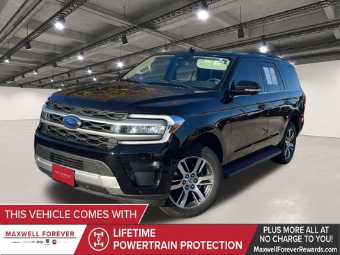 Used 2024 Ford Expedition XLT image 1