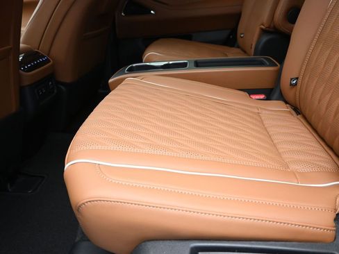 New 2026 INFINITI QX60 Autograph w/ Dark Cargo Package image 17